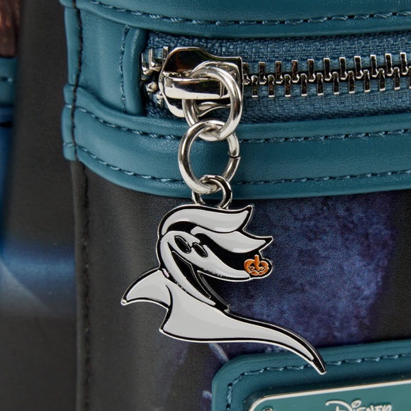 Loungefly The Nightmare Before Christmas Final Frame Mini Backpack‎ and Wallet